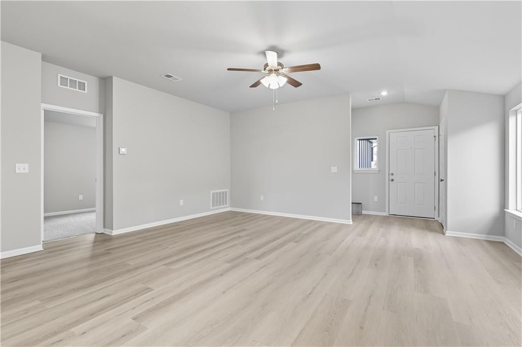20368 W 194th Terrace — photo 9