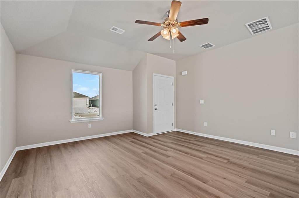 20351 W 194th Terrace — photo 4