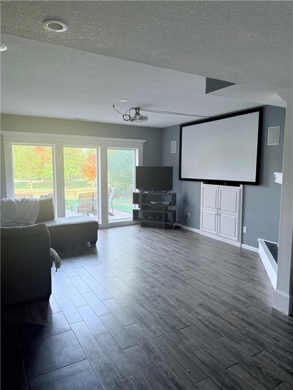 4105 Bennington Drive — photo 14
