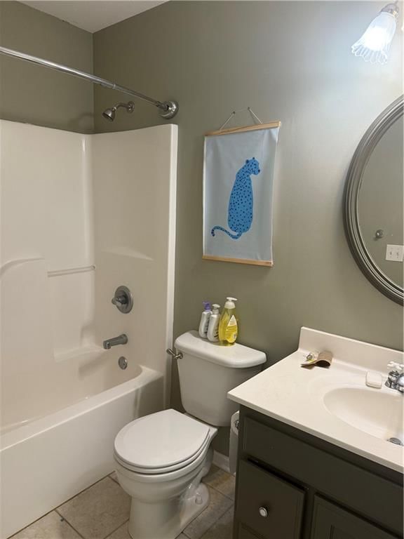 4105 Bennington Drive — photo 24