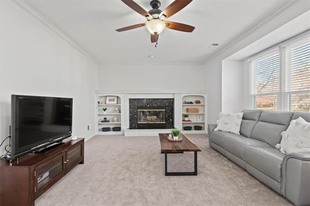 10416 W 131st Street — photo 3