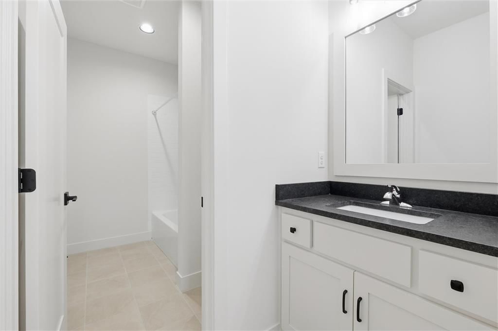 21913 W 99th Terrace — photo 39