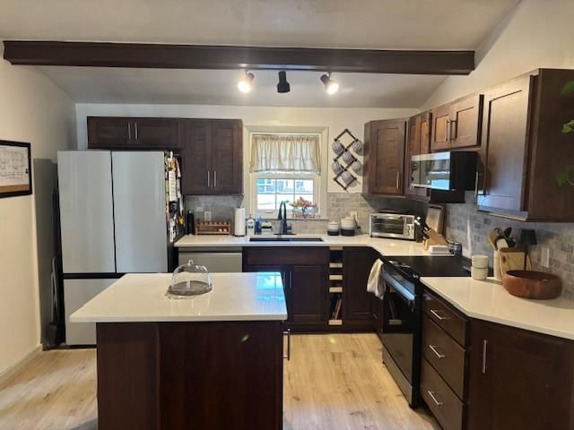 1704 Linden Lane — photo 24