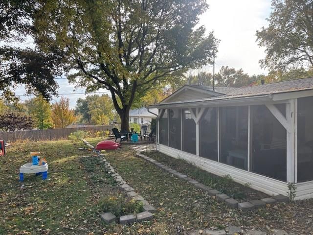 1704 Linden Lane — photo 39
