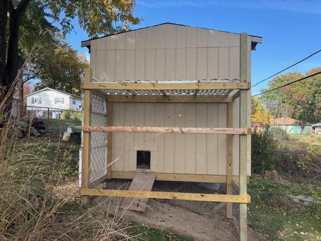 1704 Linden Lane — photo 43