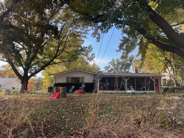 1704 Linden Lane — photo 47