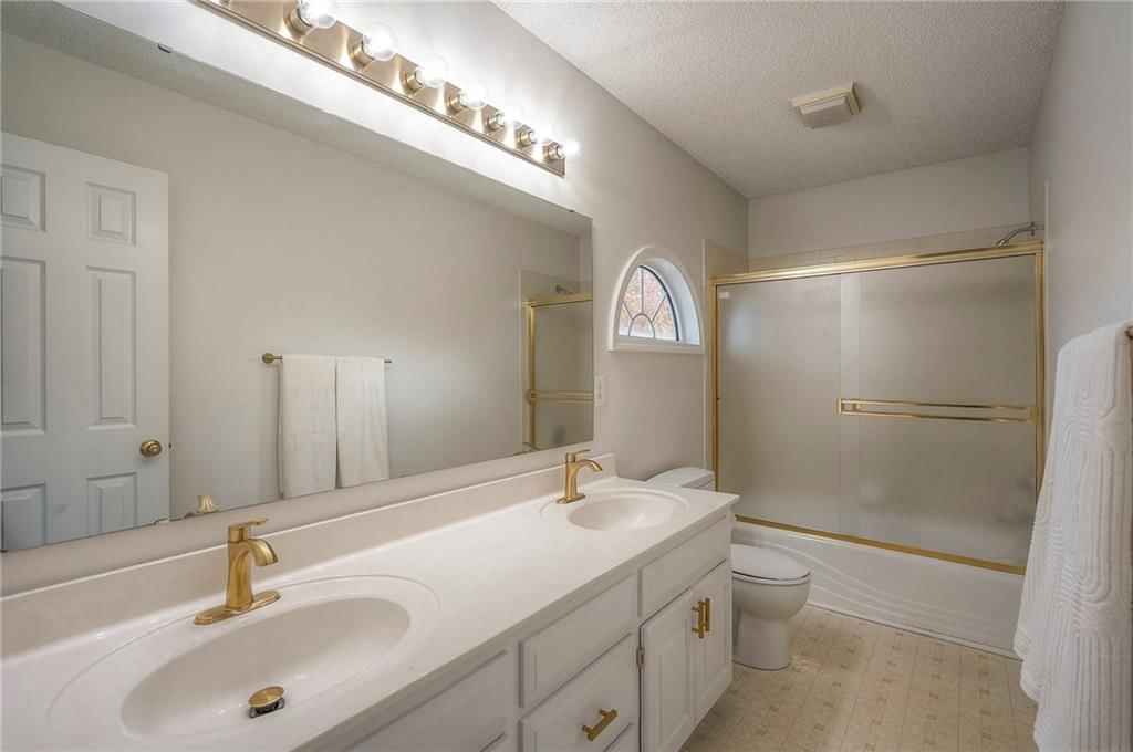 18570 W 161st Street — photo 27