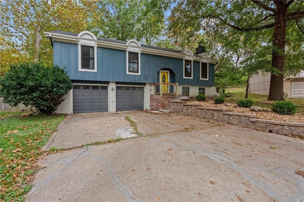 9705 NW Hampton Woods Drive — photo 2