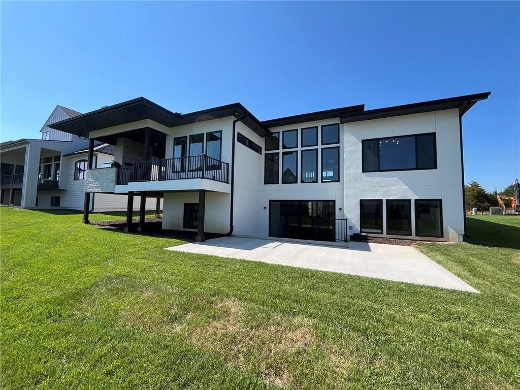 18109 Cody Street — photo 41