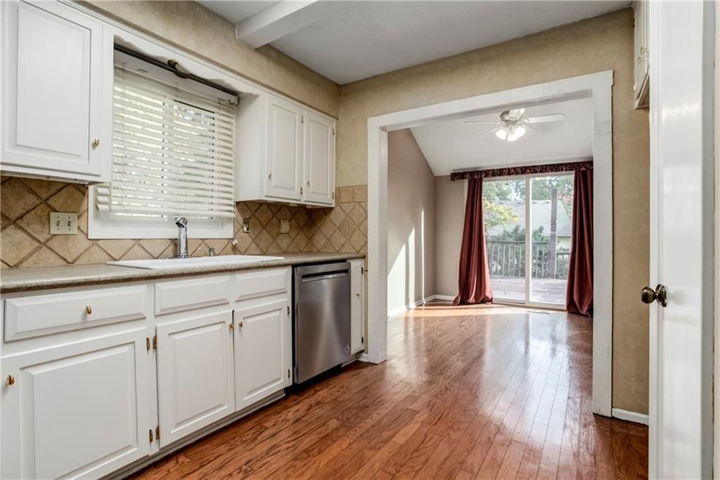 10223 Monrovia Street — photo 3