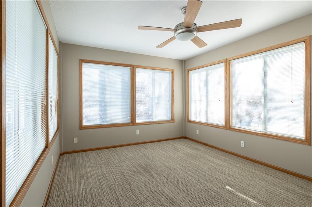 913 SW Lauren Court — photo 16