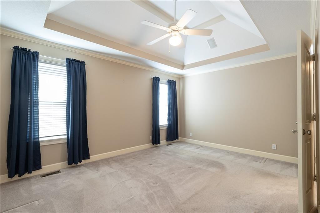 913 SW Lauren Court — photo 18