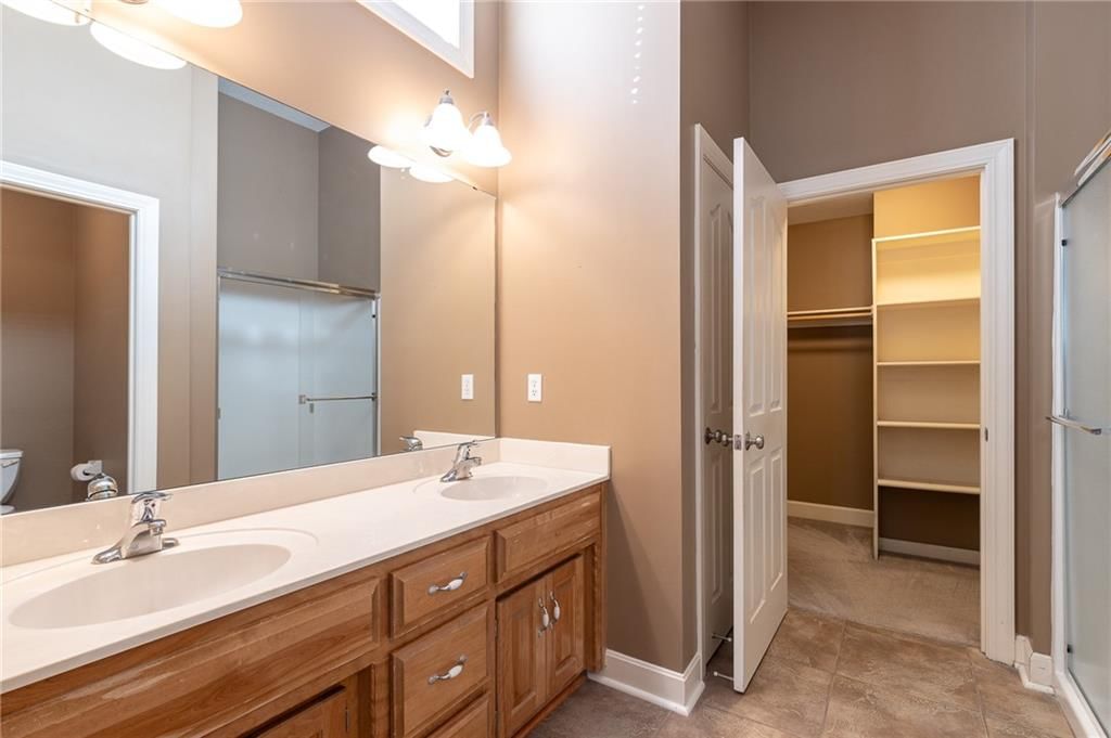 913 SW Lauren Court — photo 20
