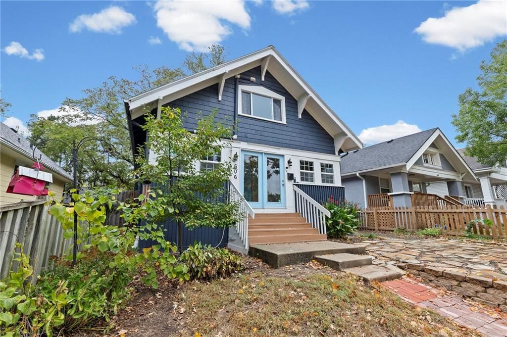 606 W 39th Terrace — photo 3