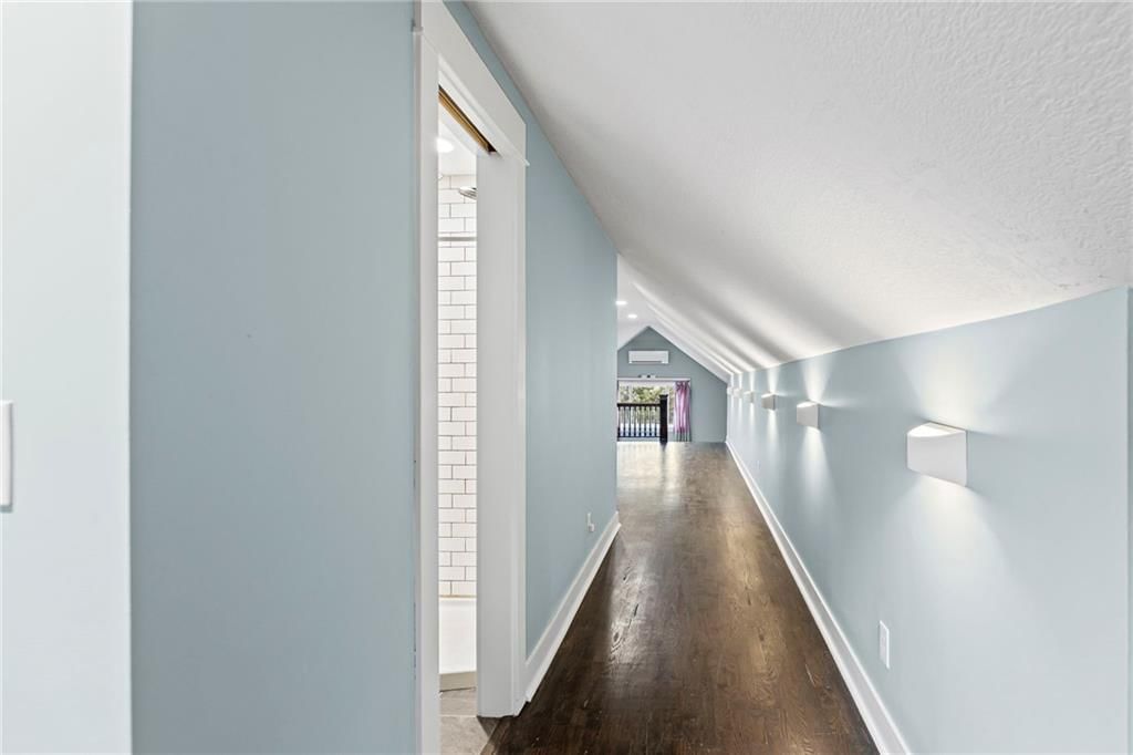 606 W 39th Terrace — photo 24