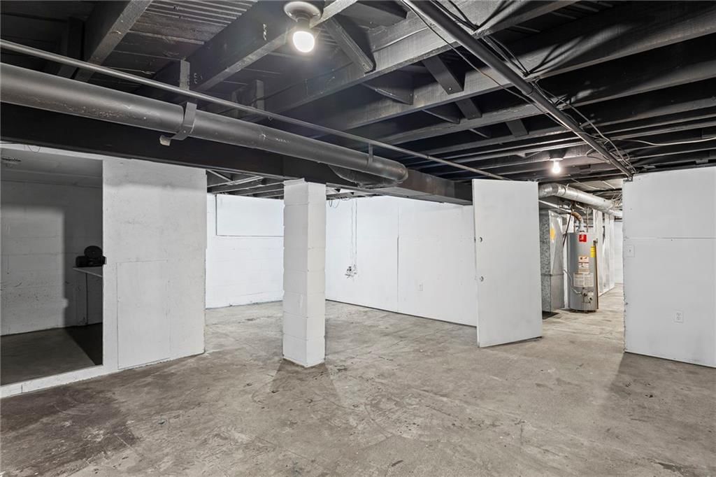 606 W 39th Terrace — photo 34