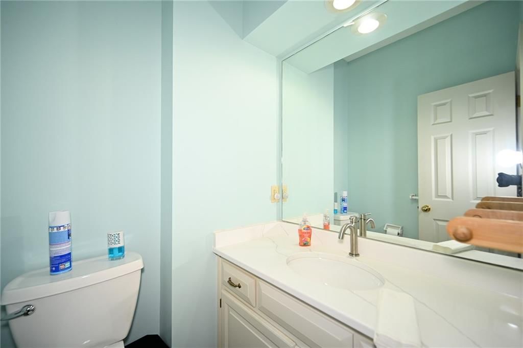 8229 NW Barrybrooke Court — photo 12