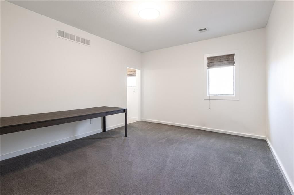 8719 N Sycamore Avenue — photo 34