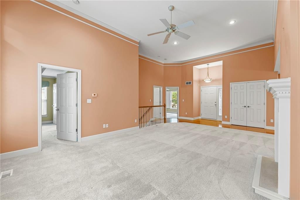 4132 SW Minnesota Drive — photo 6