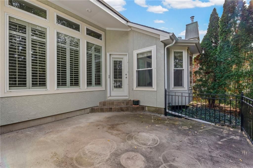 4132 SW Minnesota Drive — photo 38