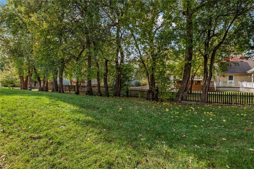 4132 SW Minnesota Drive — photo 42