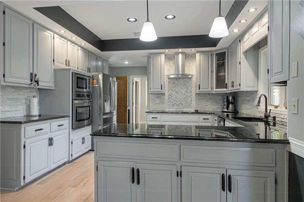 116 The Woodlands Drive — photo 14