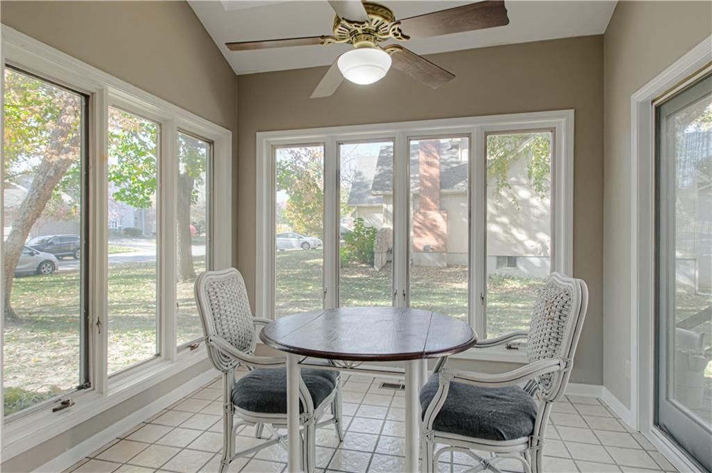 116 The Woodlands Drive — photo 17