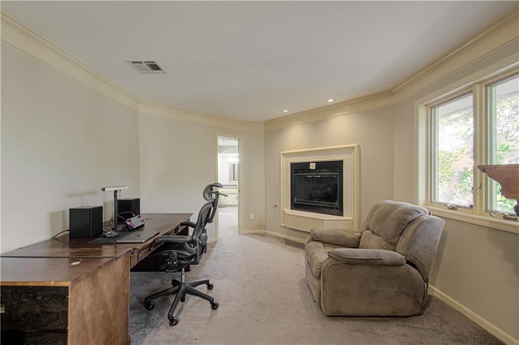 116 The Woodlands Drive — photo 22
