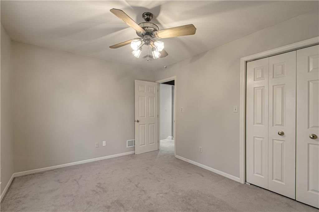 116 The Woodlands Drive — photo 32