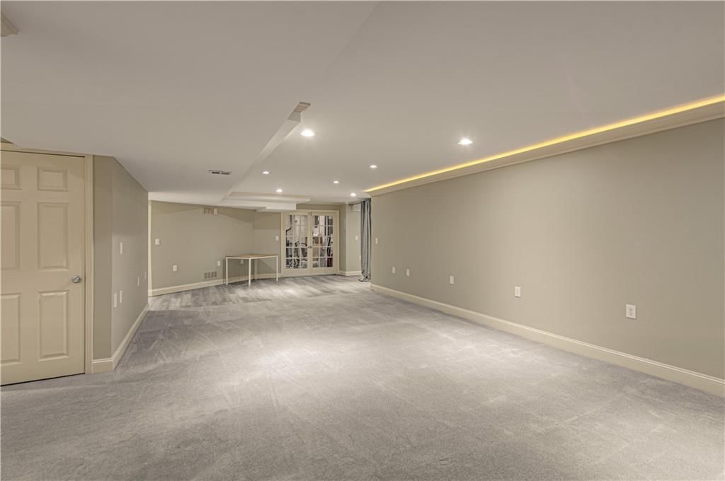116 The Woodlands Drive — photo 38