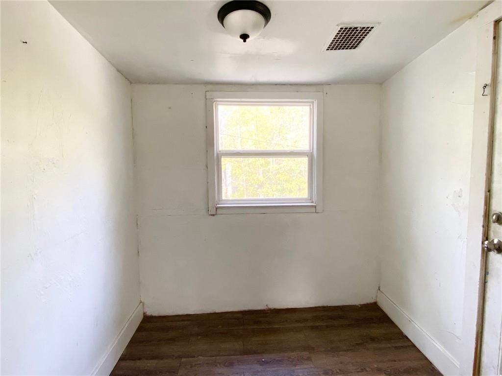 8908 E Thompson Avenue — photo 7
