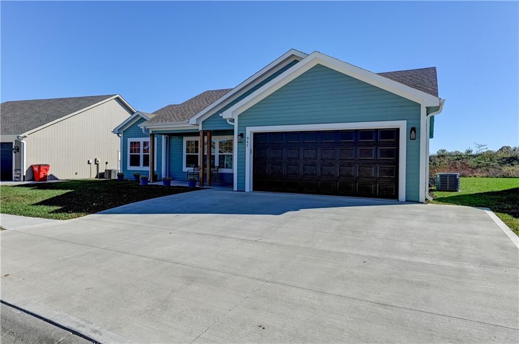 947 N White Oaks Lane — photo 4