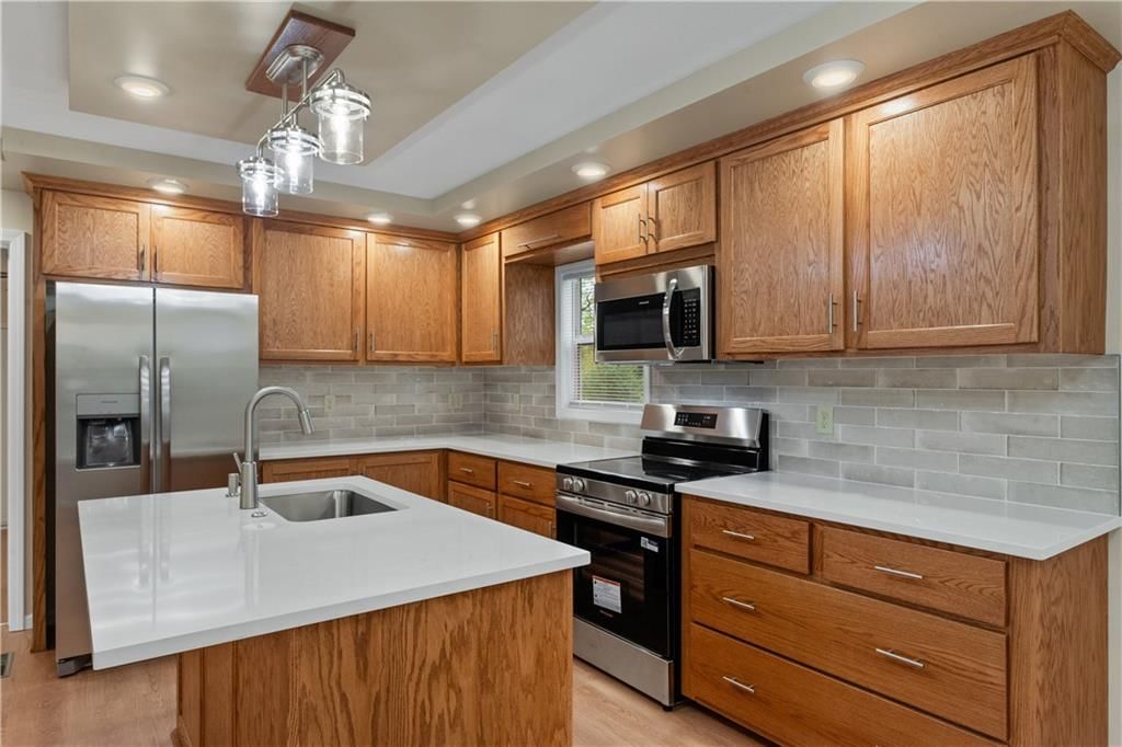 730 E Cambridge Road — photo 13