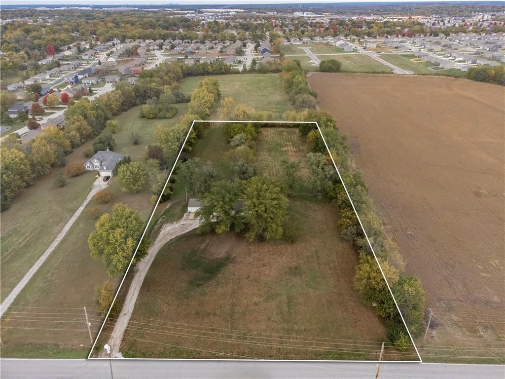 730 E Cambridge Road — photo 34