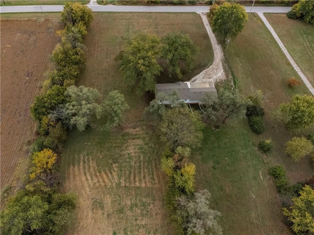 730 E Cambridge Road — photo 38