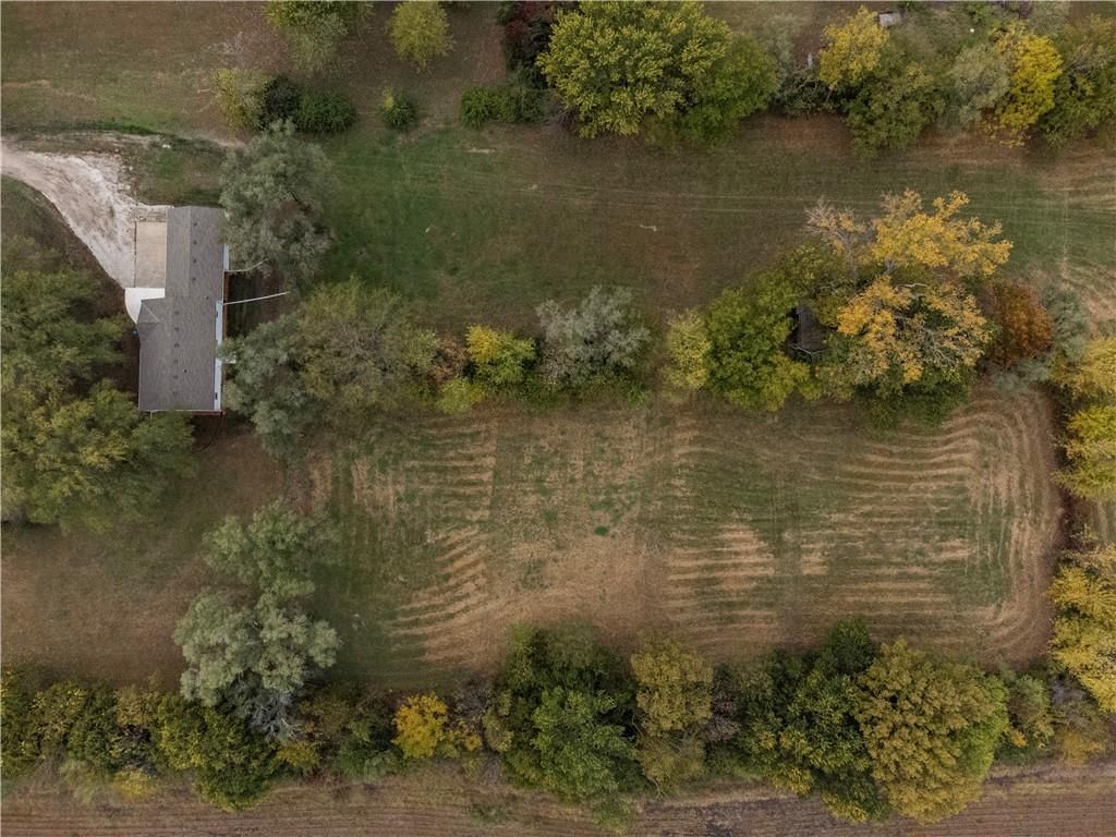730 E Cambridge Road — photo 39