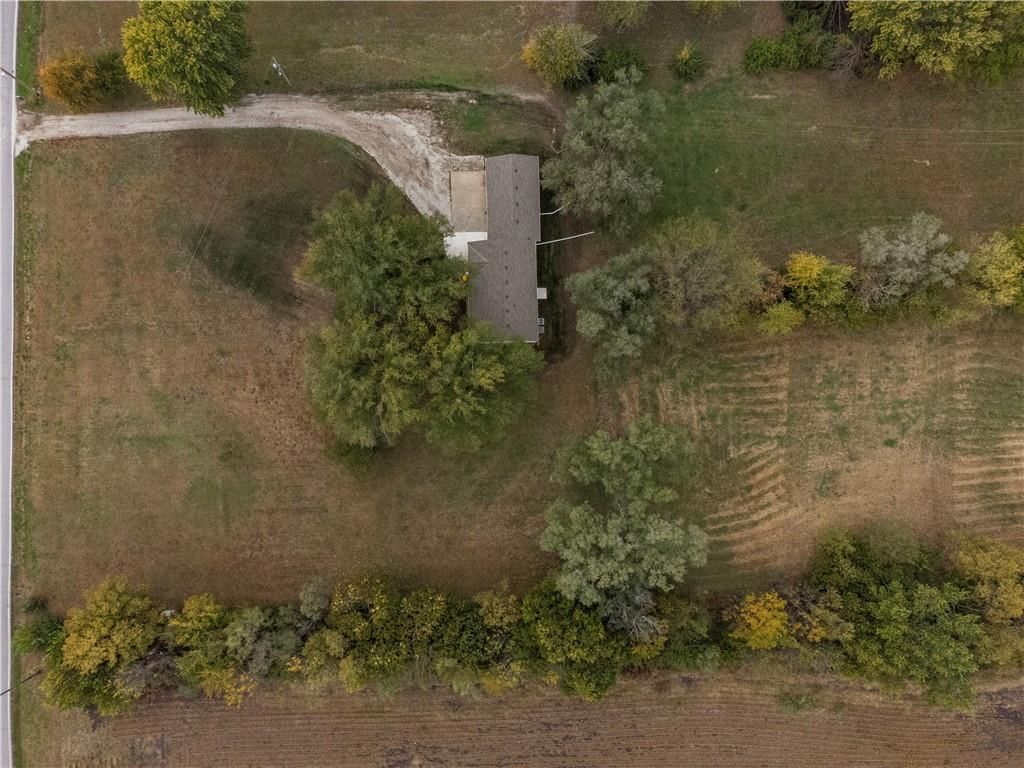 730 E Cambridge Road — photo 40