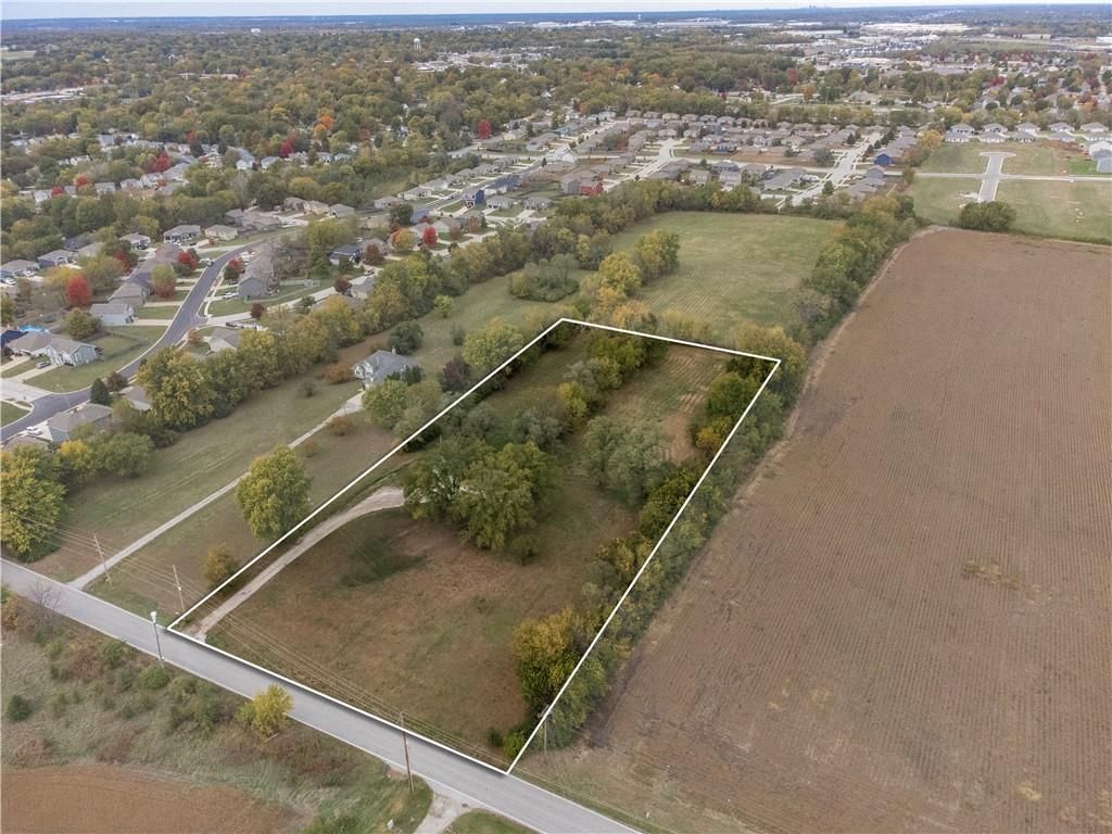 730 E Cambridge Road — photo 41