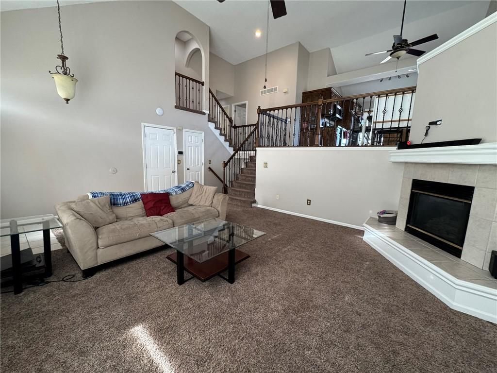 1010 Wiltshire Boulevard — photo 10