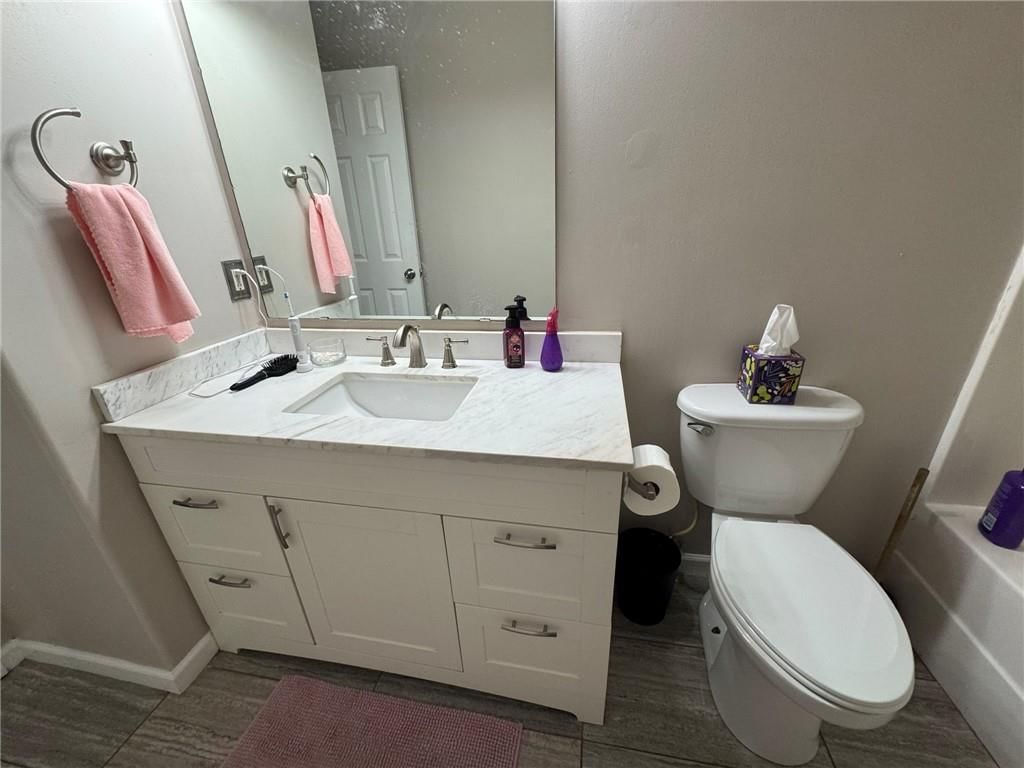 1010 Wiltshire Boulevard — photo 28