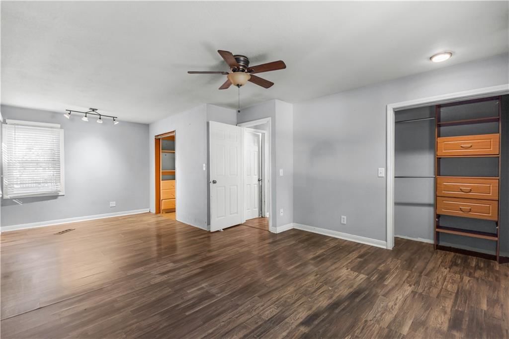 426 NW 81st Street — photo 6