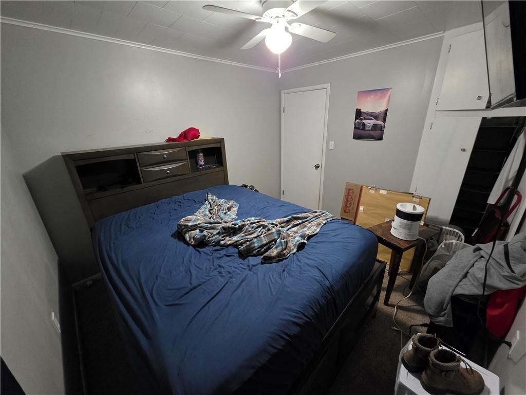 109 N McGee Street — photo 22
