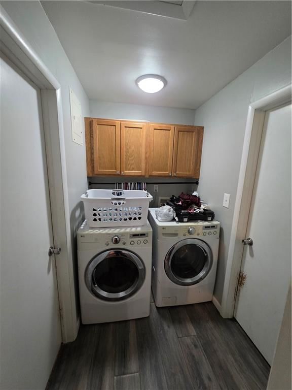 109 N McGee Street — photo 23