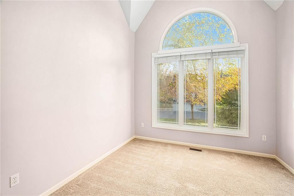 11308 W 143rd Terrace — photo 12