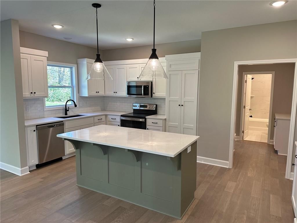 1521 SW Hedgewood Lane — photo 5