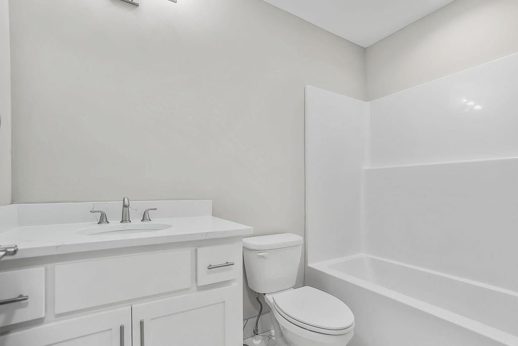1315 N 159th Street — photo 15