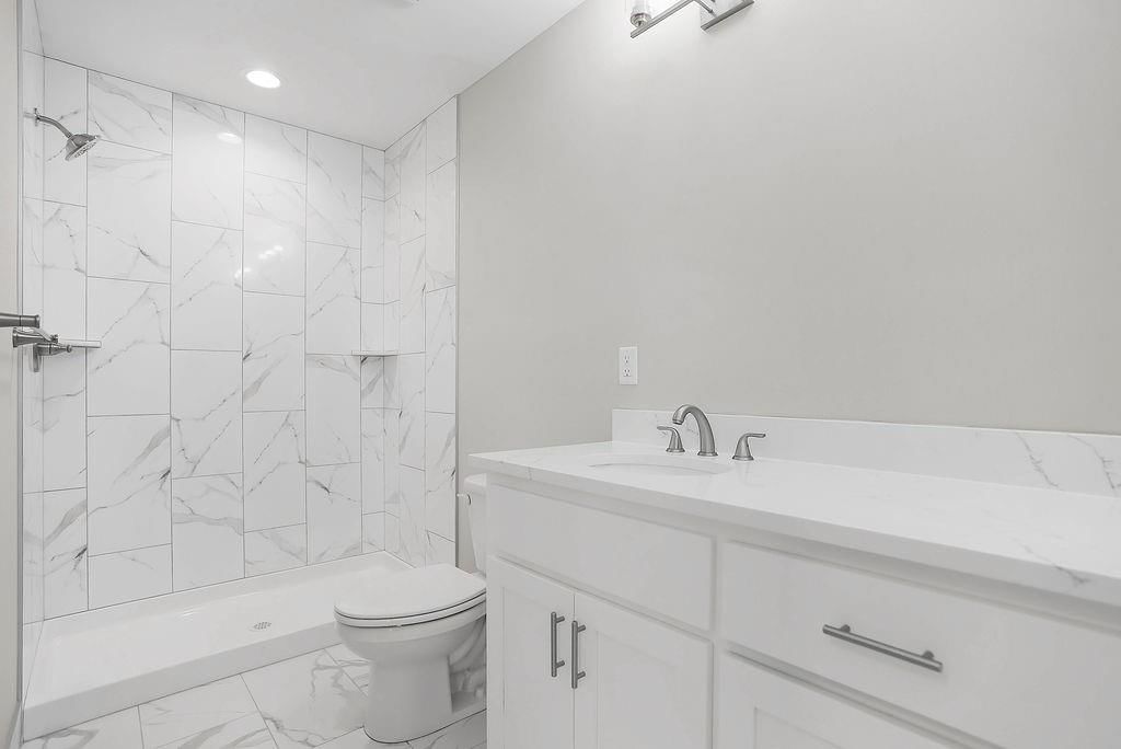 1315 N 159th Street — photo 23