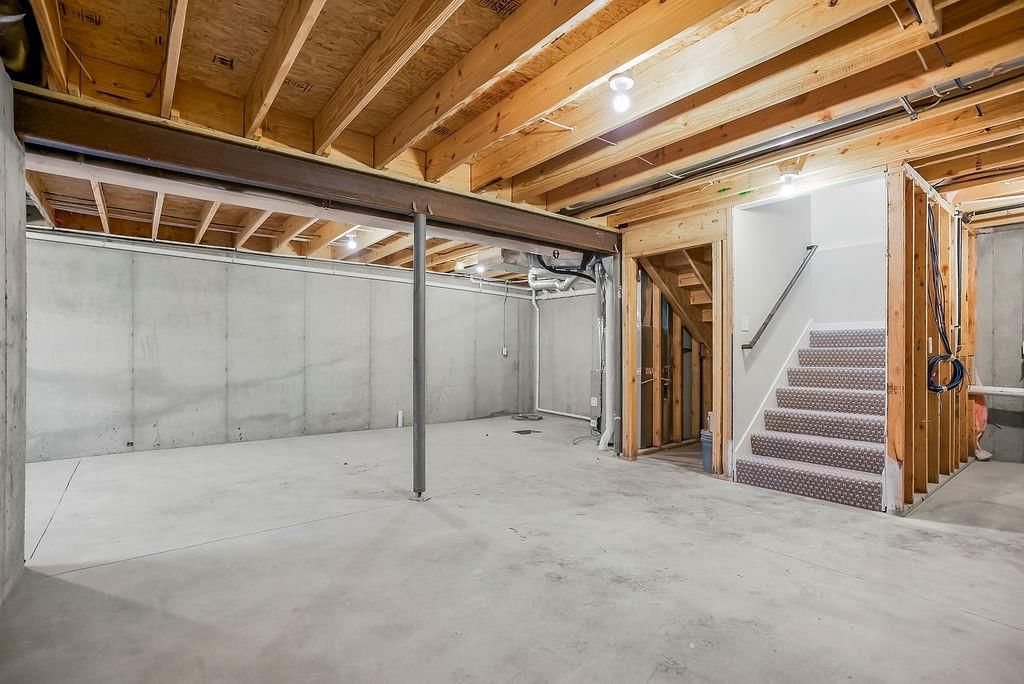 1315 N 159th Street — photo 28