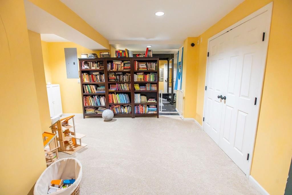 1603 Roanoke Drive — photo 32