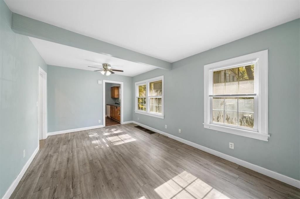 7325 Walrond Avenue — photo 5